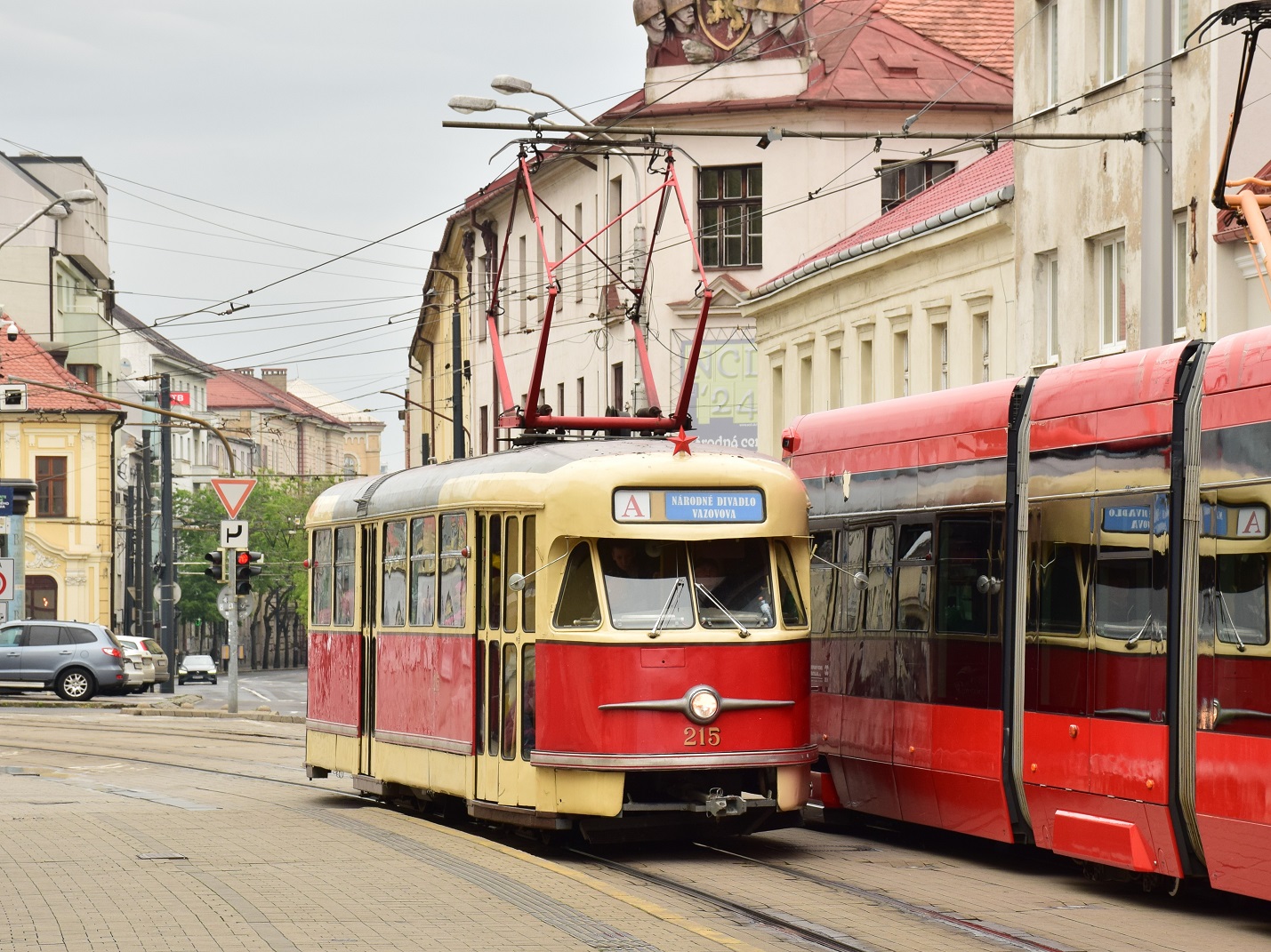 Братислава, Tatra T2 № 215